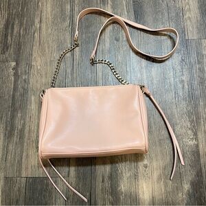 Women’s F21 Light Pink Crossbody bag/purse With Outside Pocket